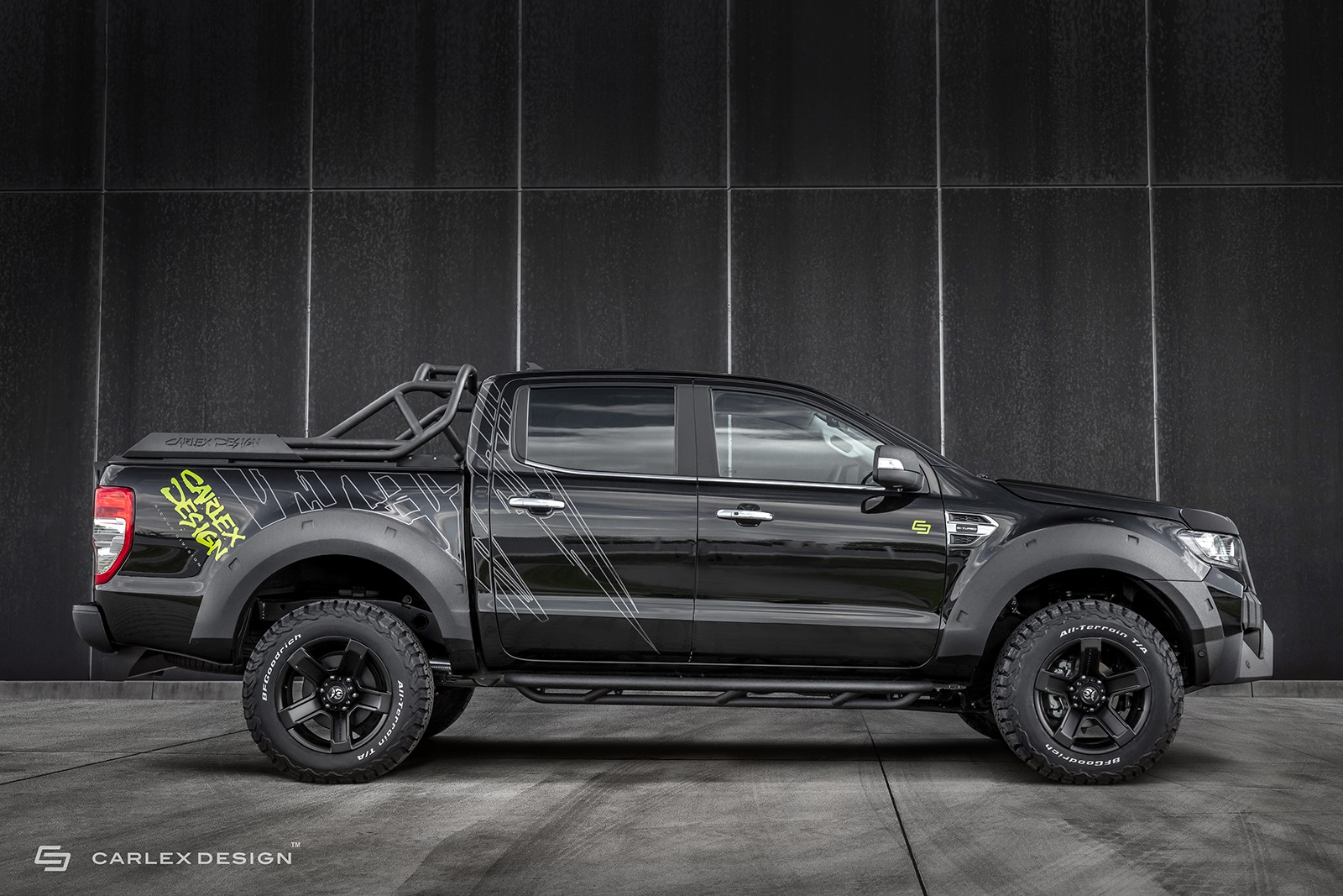 Thân xe Ford Ranger độ Carlex Design