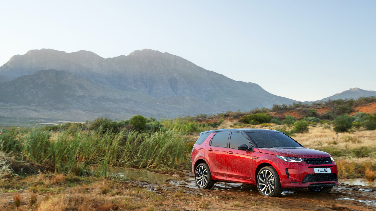 Vận hành Land Rover Discovery Sport 2020