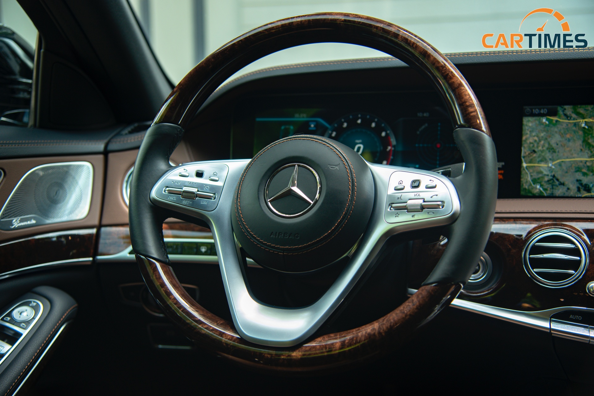Vô lăng xe Mercedes-Benz S450L 2018
