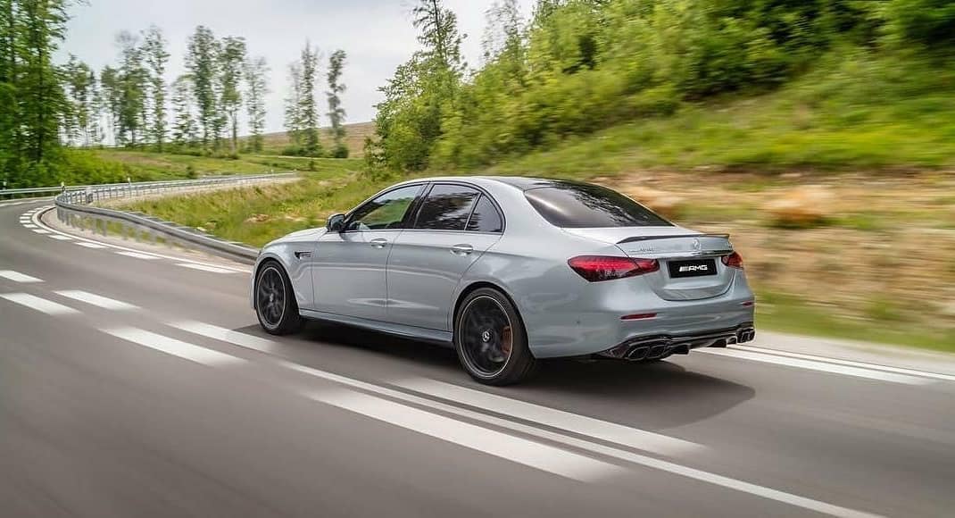 Đuôi xe Mercedes-AMG E63