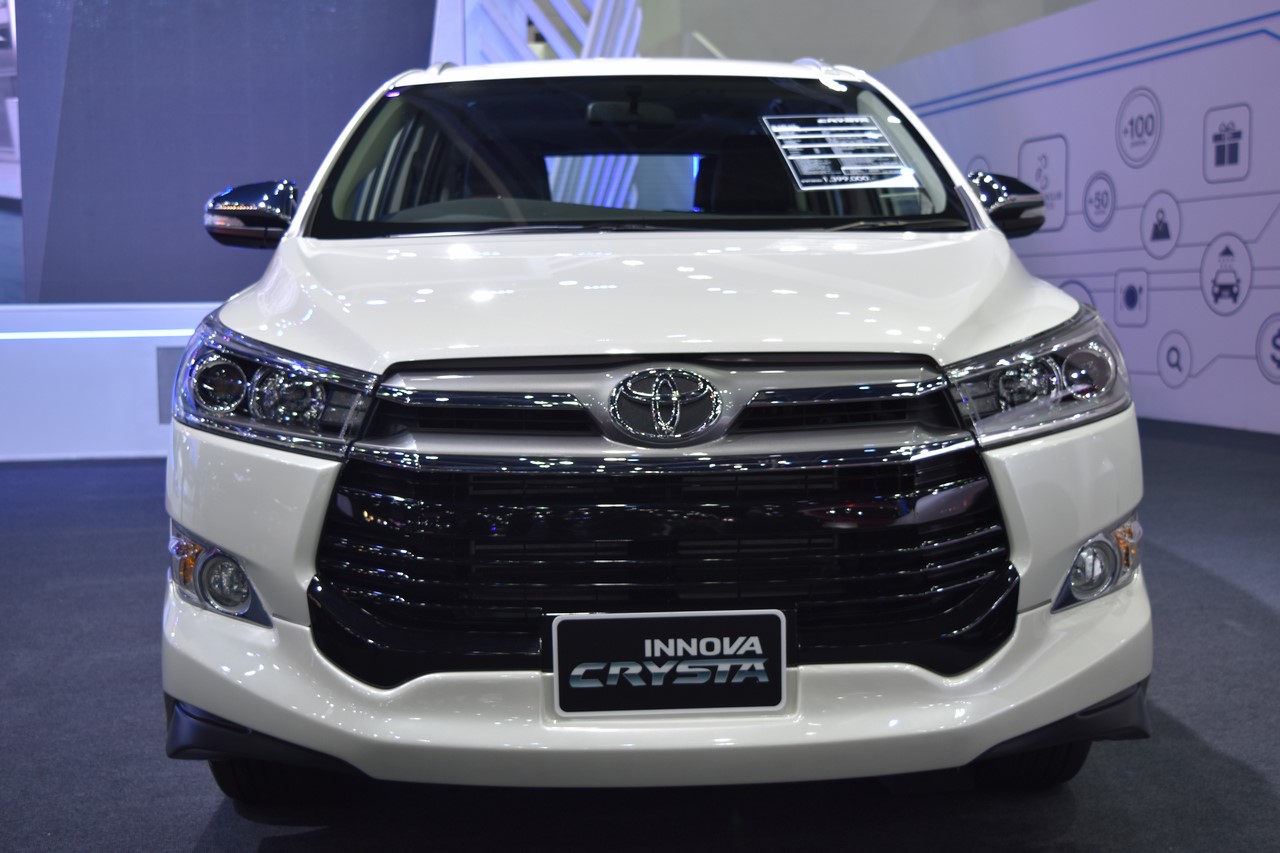 Toyota Innova thế hệ hiện tại
