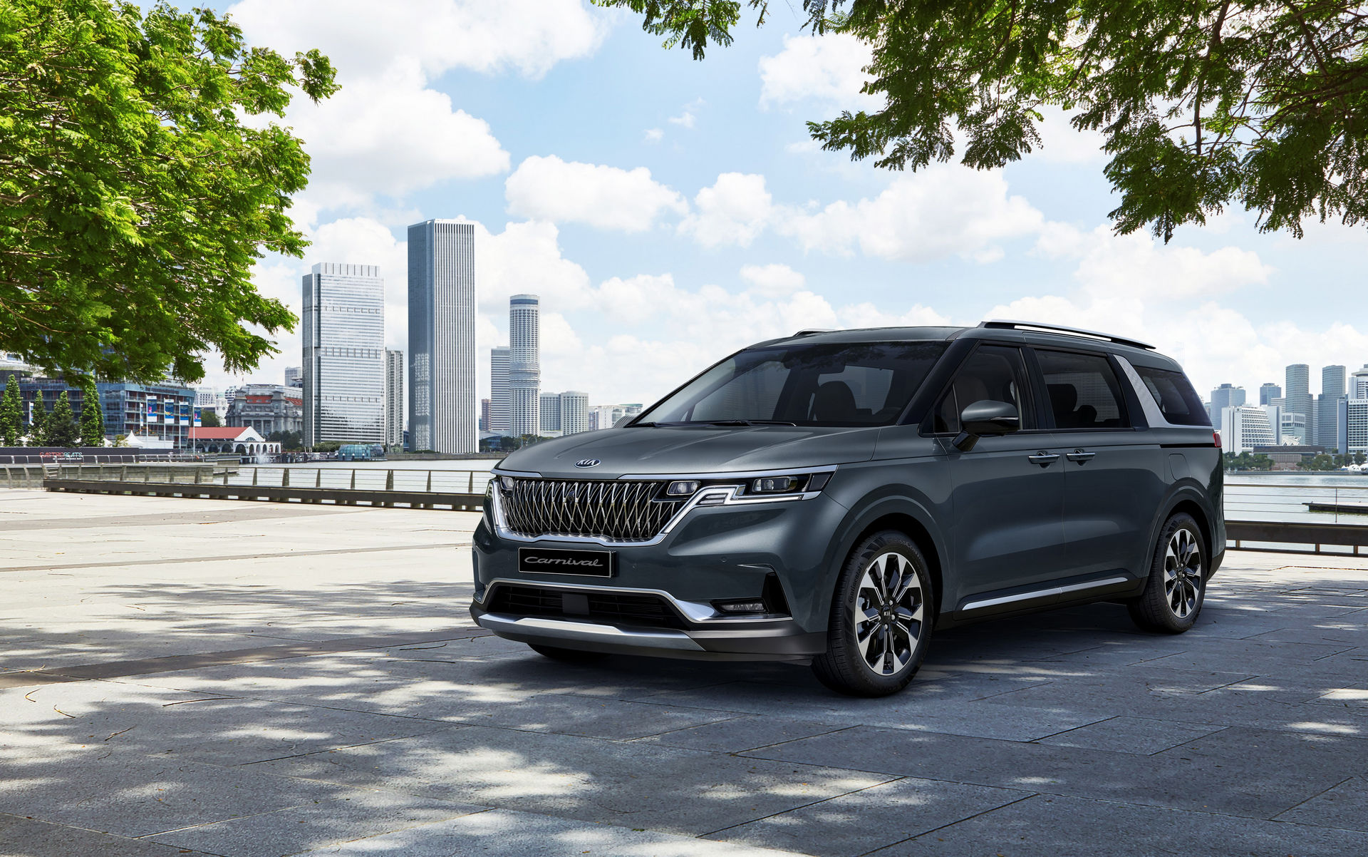 Kia Sedona 2021 lột xác hoàn toàn