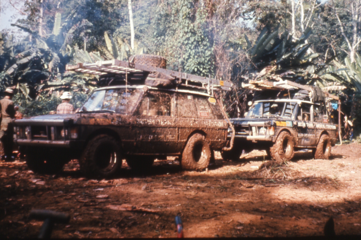 Land Rover trong hành trình vượt qua đầm lầy Darien Gap