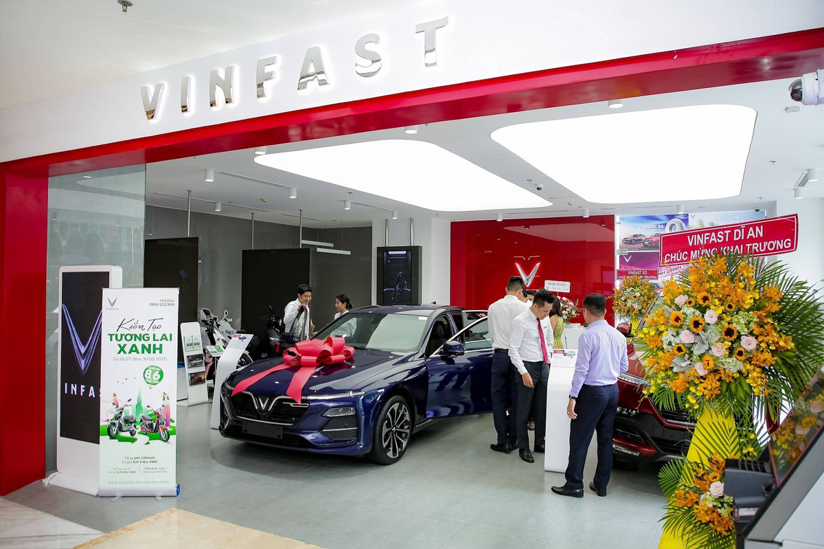 Trong số 27 showroom mới khai trương, có 21 showroom đạt tiêu chuẩn 3S