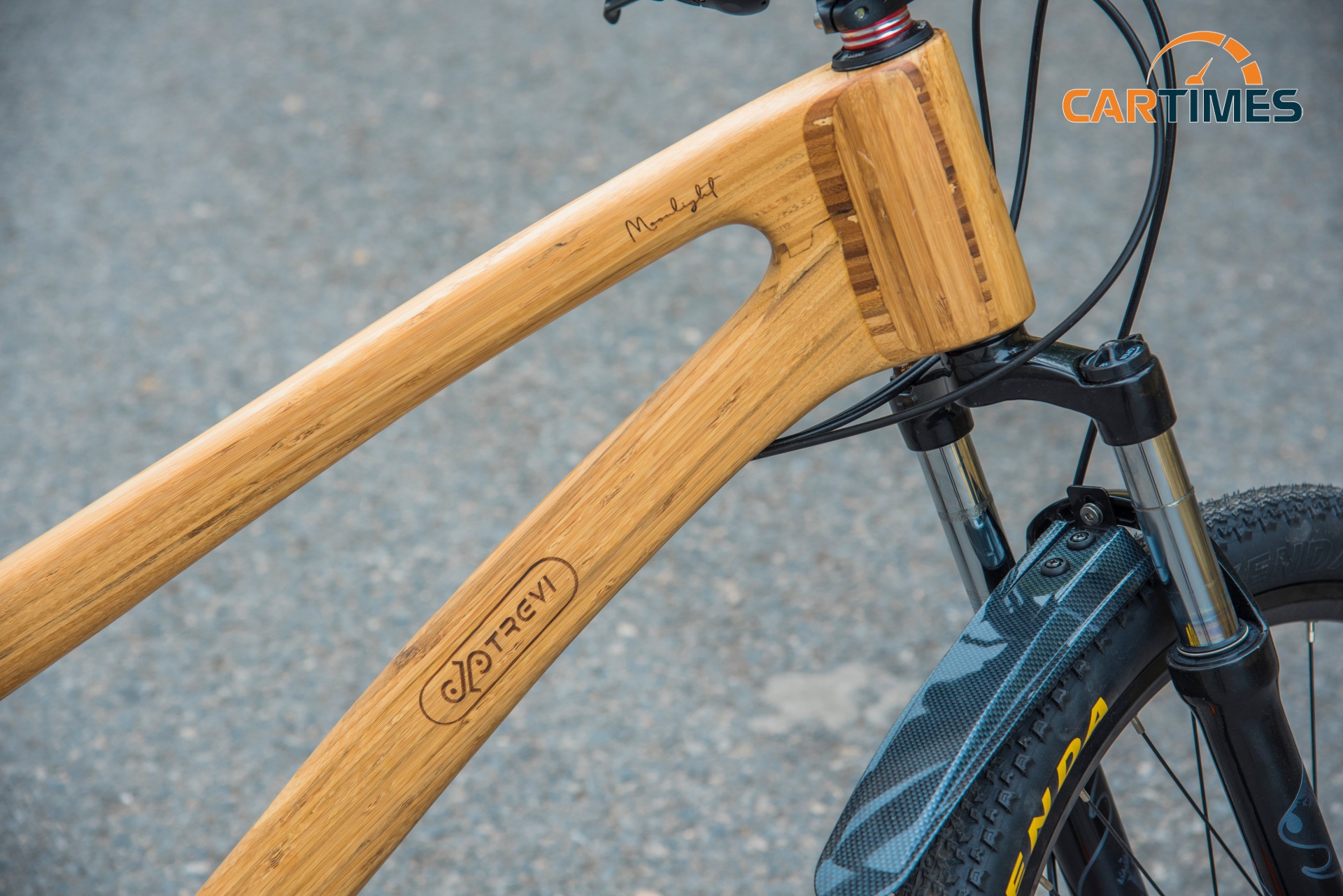 Khung xe Trevibike làm từ tre Việt Nam