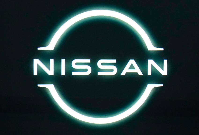 Logo mới của Nissan chính thức ứng dụng trên mẫu xe đầu tiên