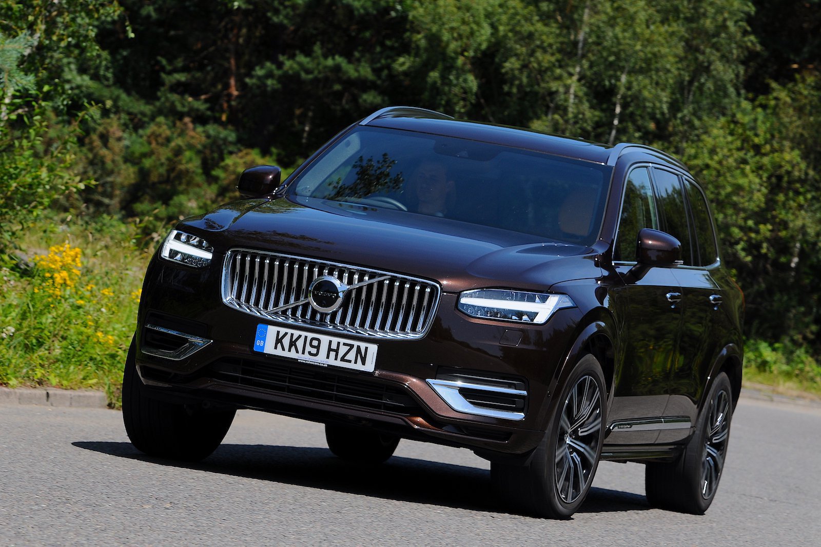 Ưu nhược điểm của 10 mẫu SUV sang trọng bậc nhất năm 2020
