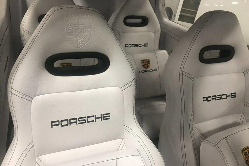 Máy bay Mooney M20L PFM đời 1988 là mẫu hiếm hoi sử dụng động cơ Porsche
