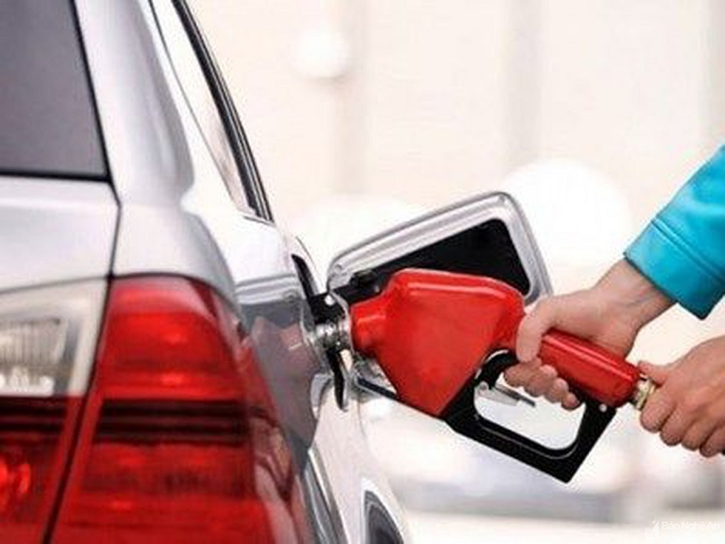 sử dụng xăng kém chất lượng