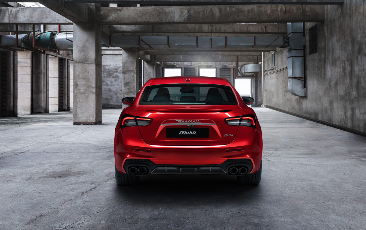 Ngoại thất Maserati Ghibli Trofeo 