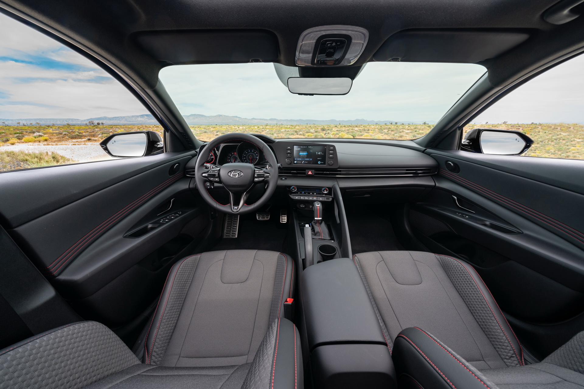 Cabin xe Hyundai Elantra N Line 2021