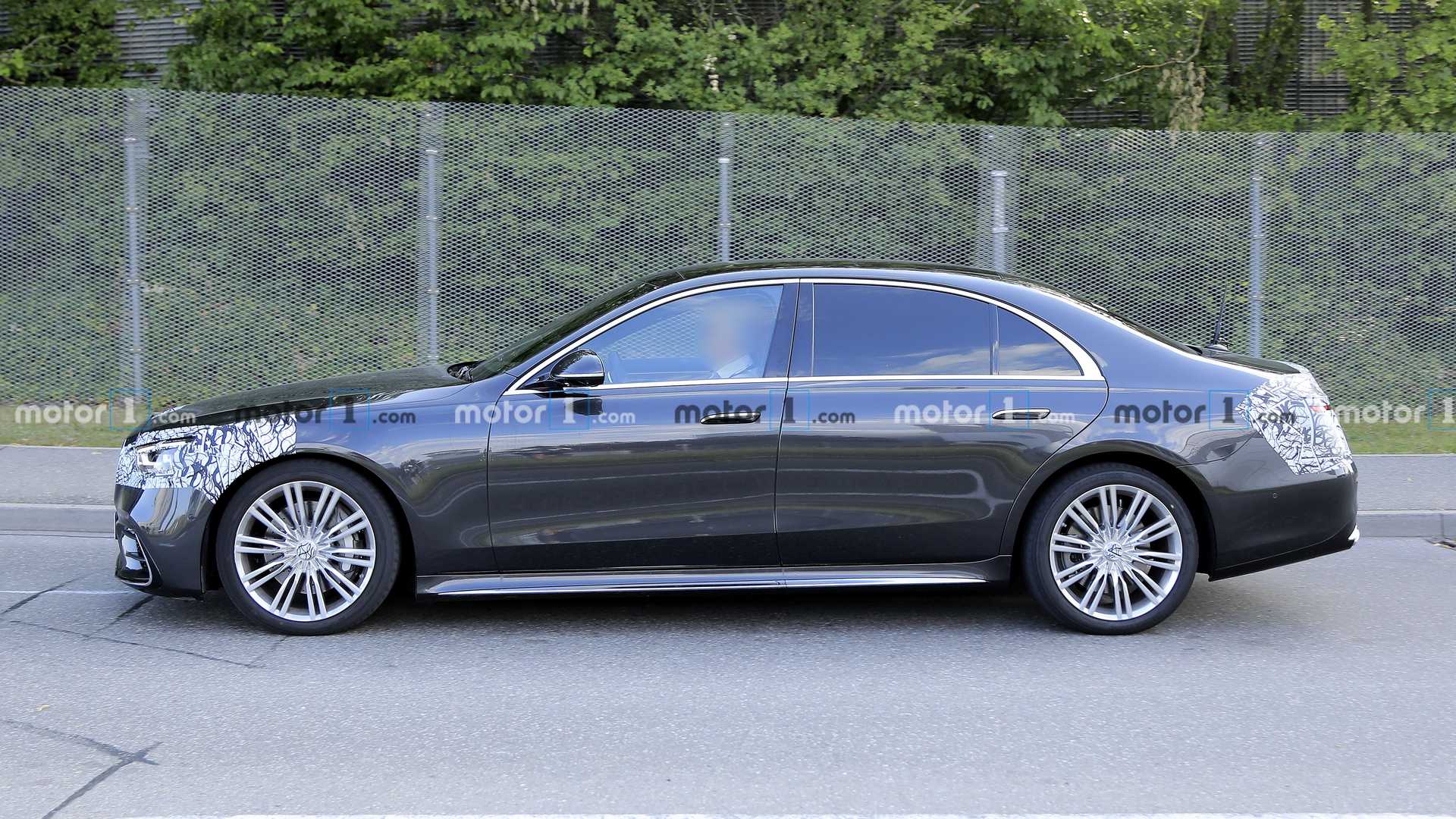Hé lộ động cơ Mercedes S-Class 2021 tại thị trường Mỹ