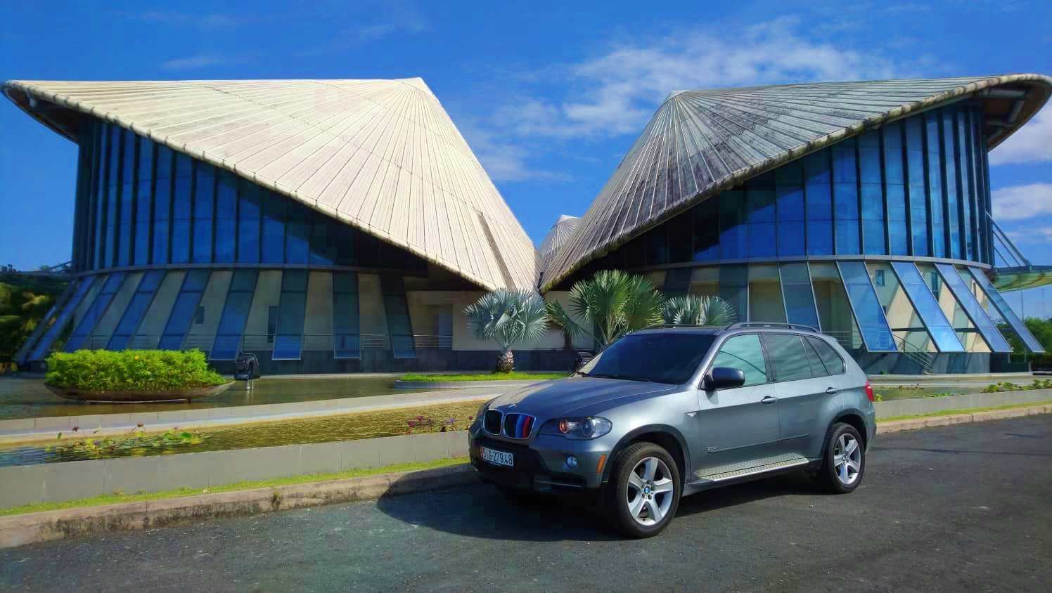 Chiếc BMW X5 E70 2006 chỉ có giá 550 triệu đồng