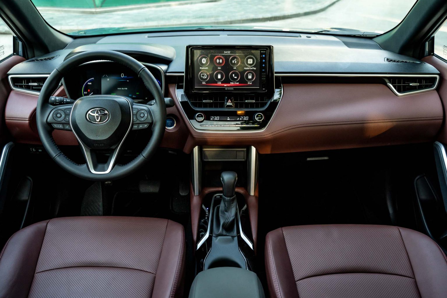 Giá lăn bánh Toyota Corolla Cross 2020 tại TP.HCM.