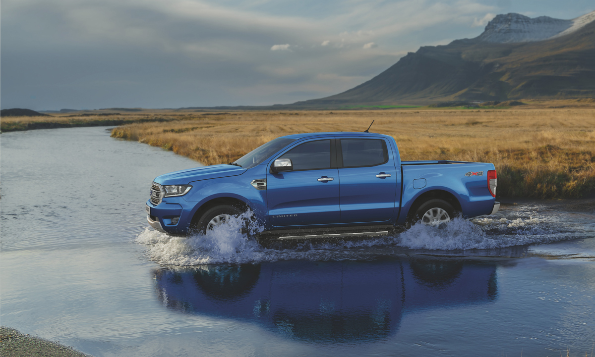 Ford Ranger phát huy ưu thế mạnh mẽ với khả năng lội nước ấn tượng
