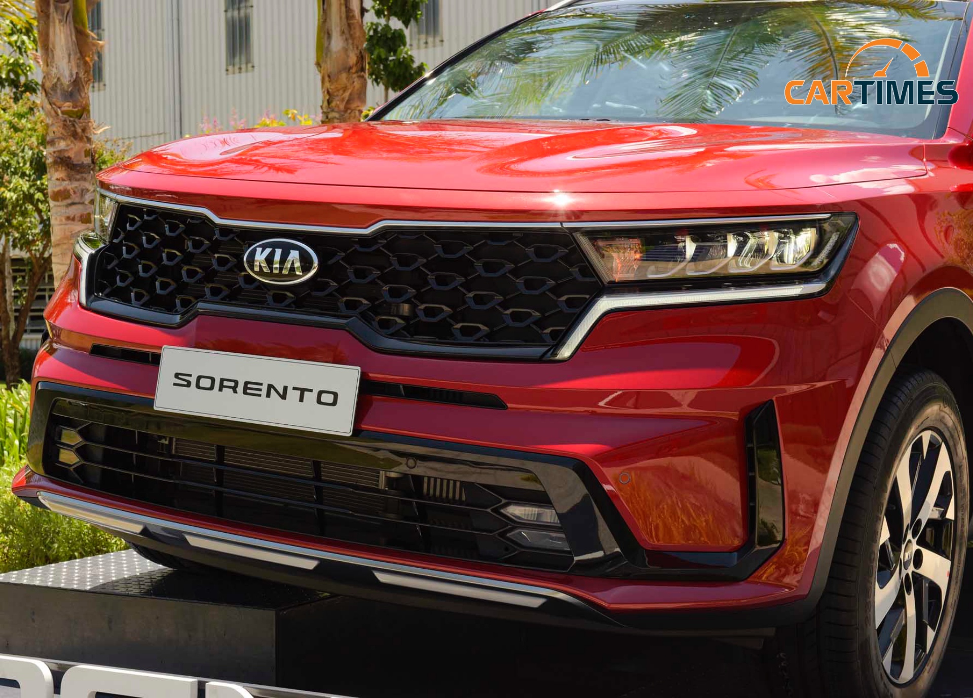 Kia Sorento 2021 vẫn sở hữu lưới tản nhiệt dạng mũi hổ