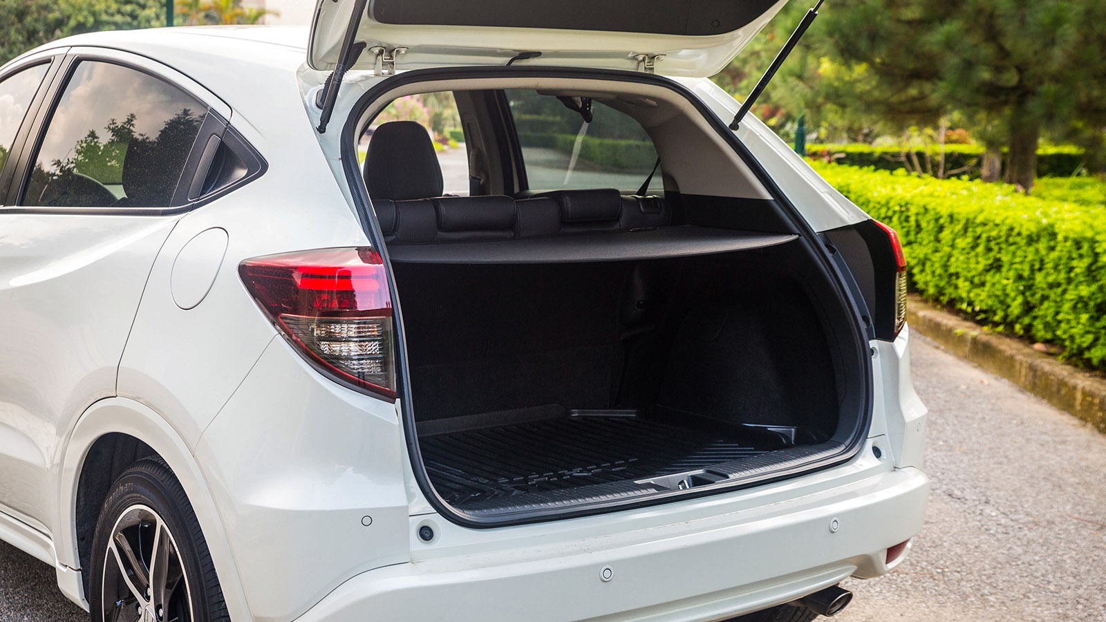 Cốp chứa đồ Honda HR-V 2020