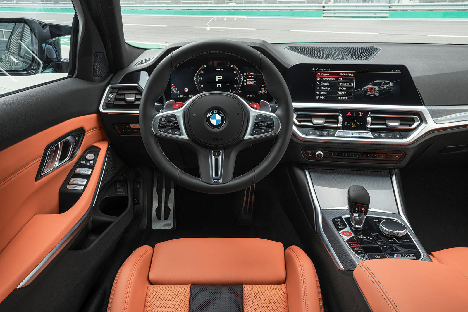 Nội thất xe BMW M3 2020
