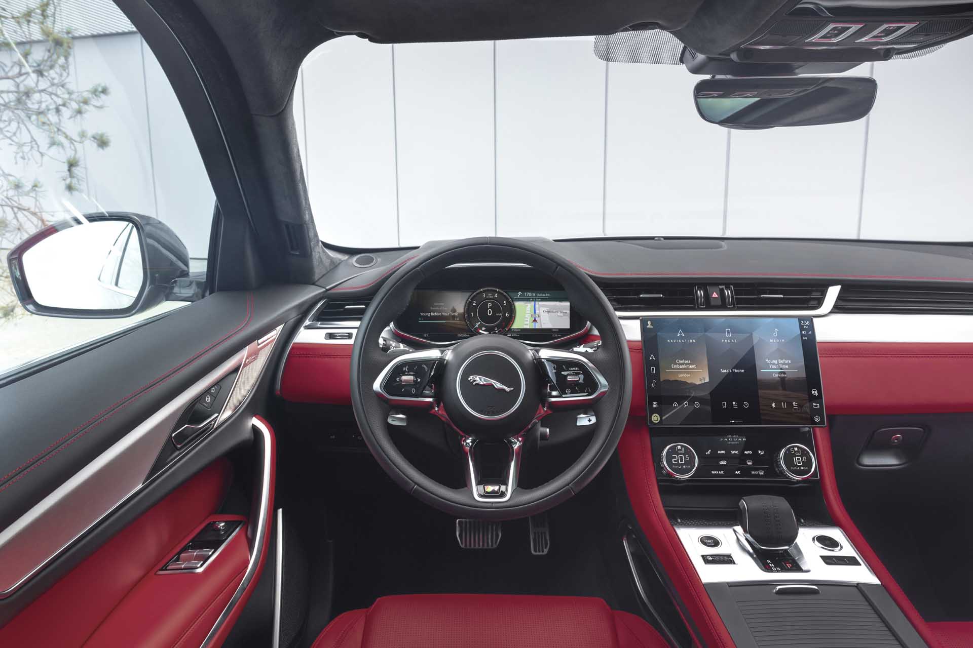 Vô lăng Jaguar F-Pace