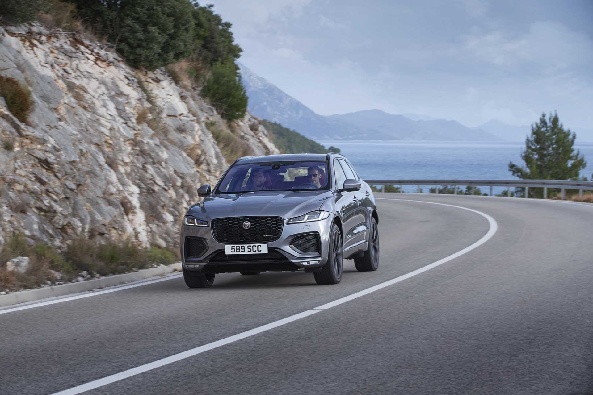 Jaguar F-Pace thế hệ mới vừa trình làng