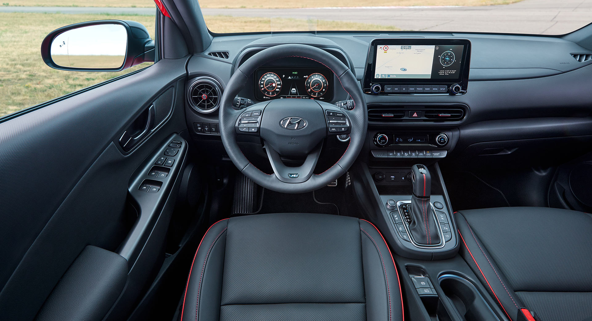 Vị trí người lái trên xe Hyundai Kona 2021