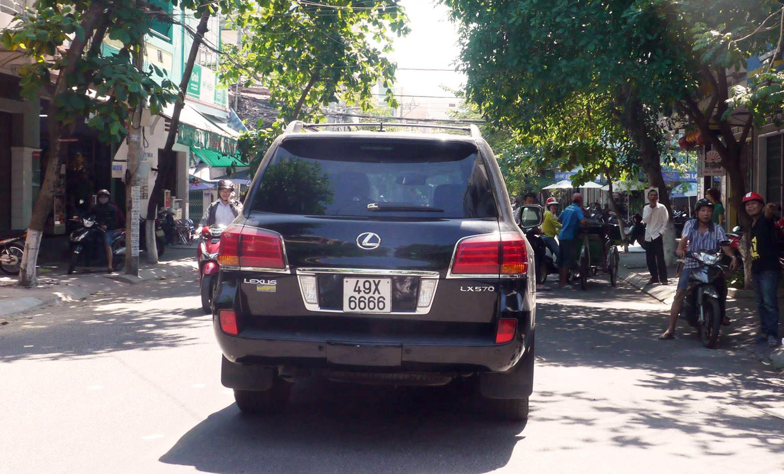 Biển số tứ quý