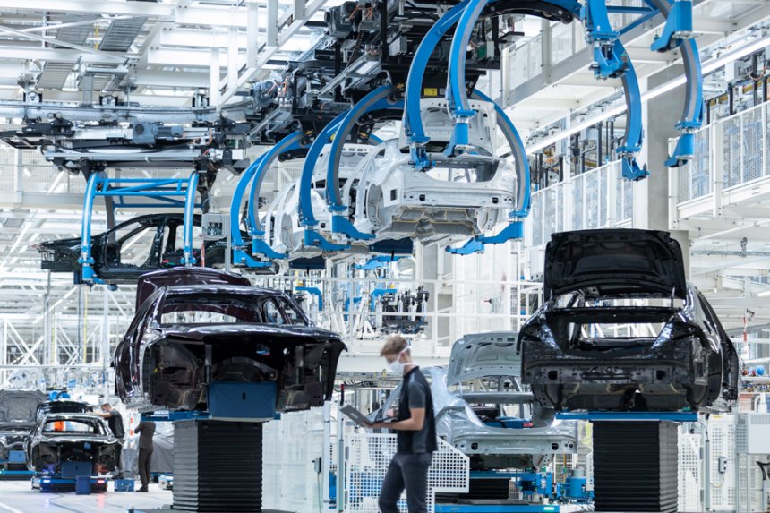 Mercedes xây dựng nhà máy công nghệ cao để sản xuất S-Class 2021