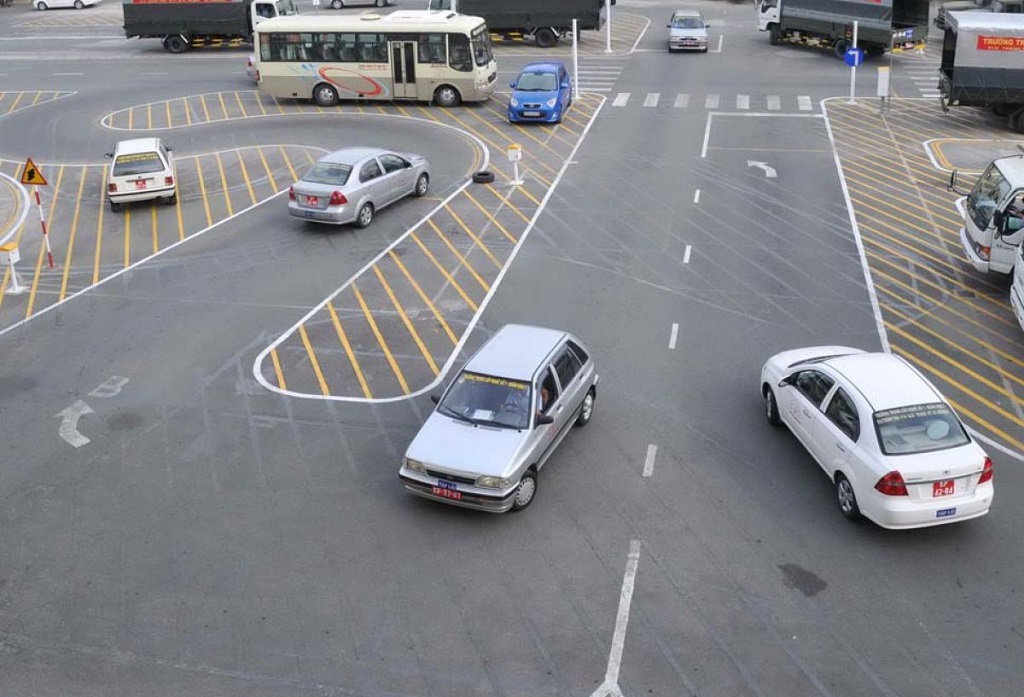 sát hạch lái xe
