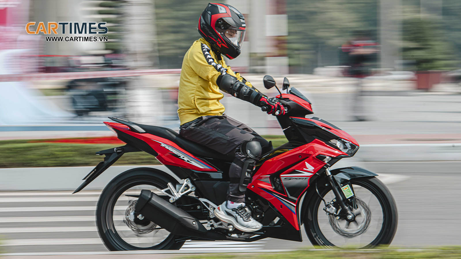 Vận hành xe Honda WINNER X 2022