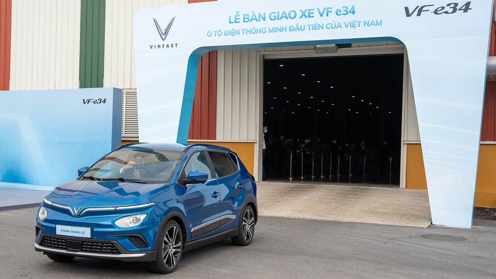 VinFast VF e34 tới tay khách hàng hôm 25/12