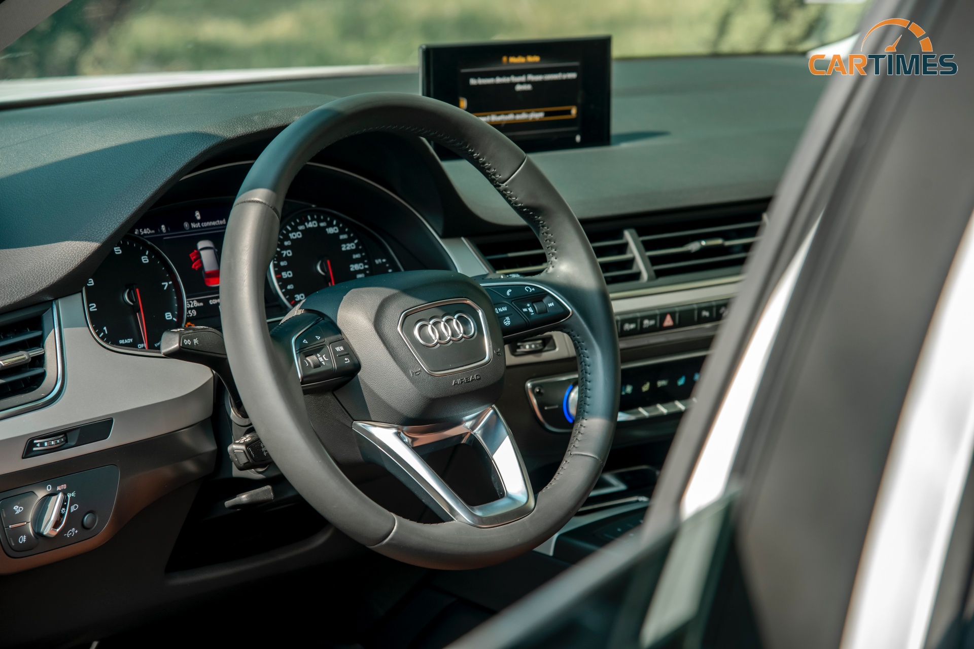 Vô lăng của xe Audi Q7 2018