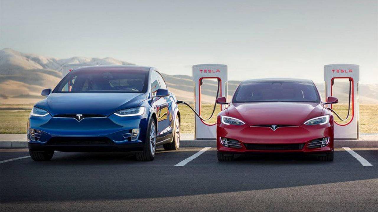 Hai mẫu xe Model X và Model S của Tesla