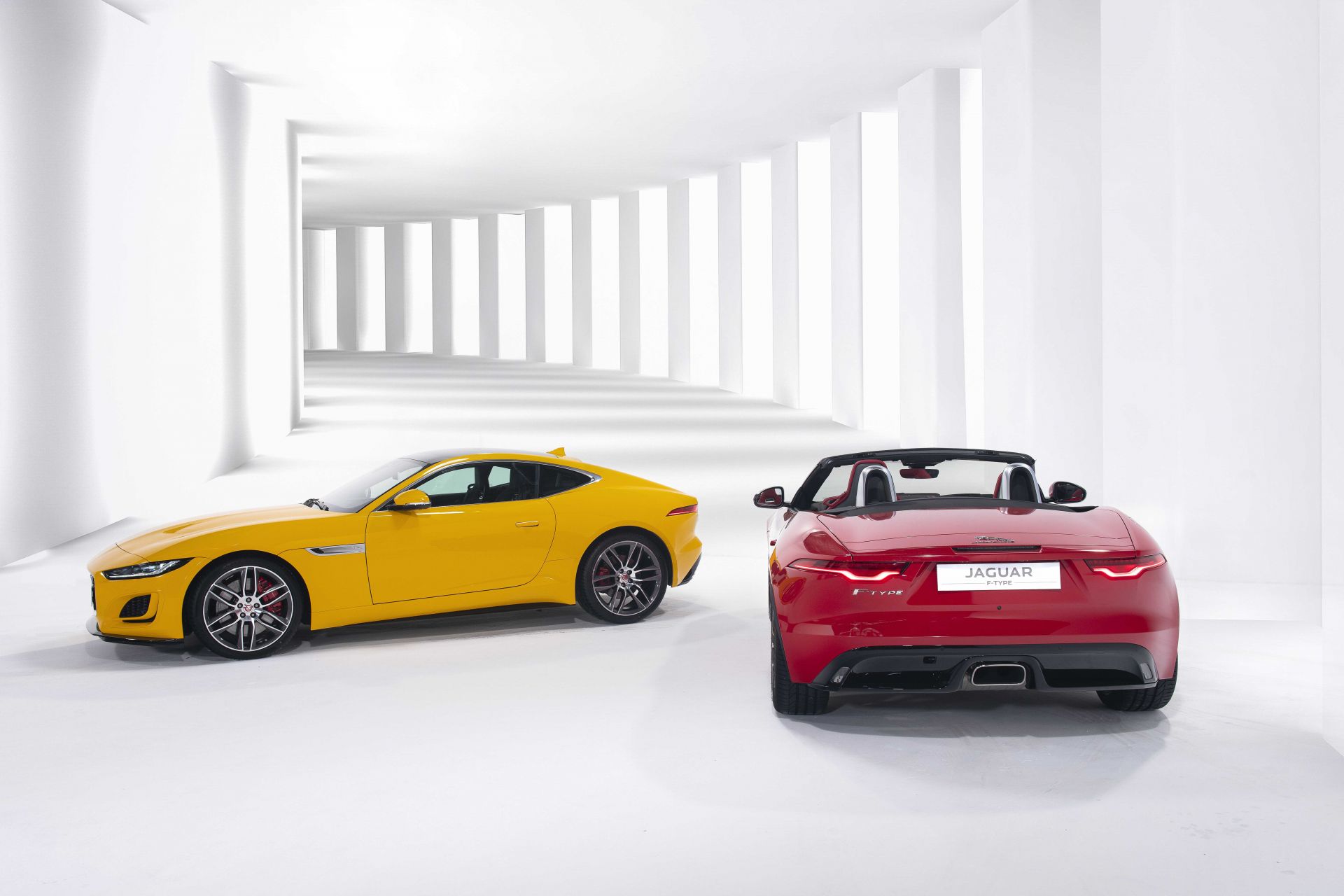 Jaguar F-Type 2021 cập bến thị trường Việt Nam