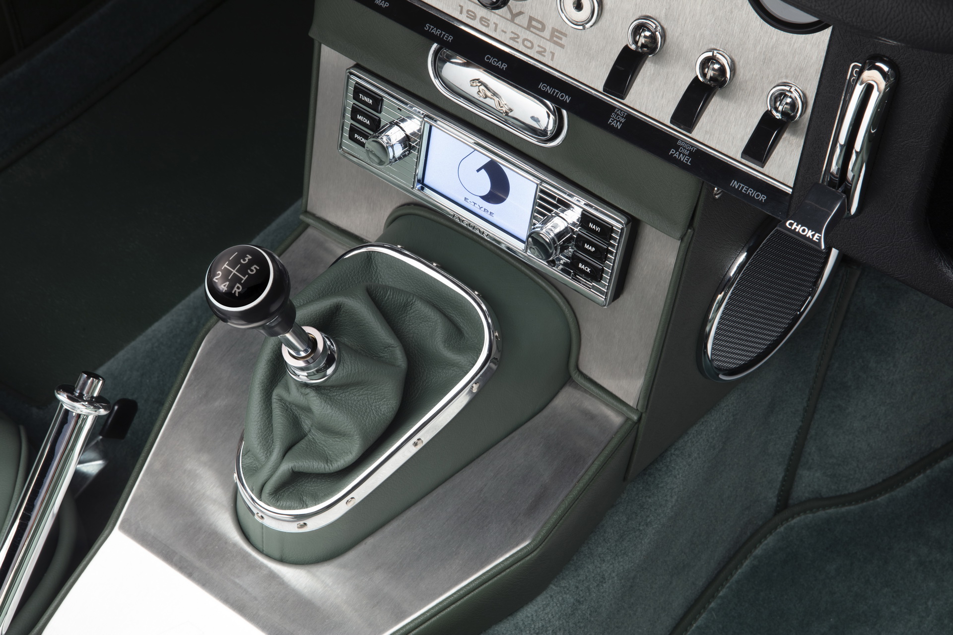 Khu vực cần số của Jaguar E-Type