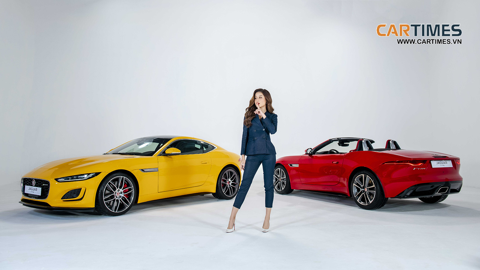 Cặp đôi F-TYPE