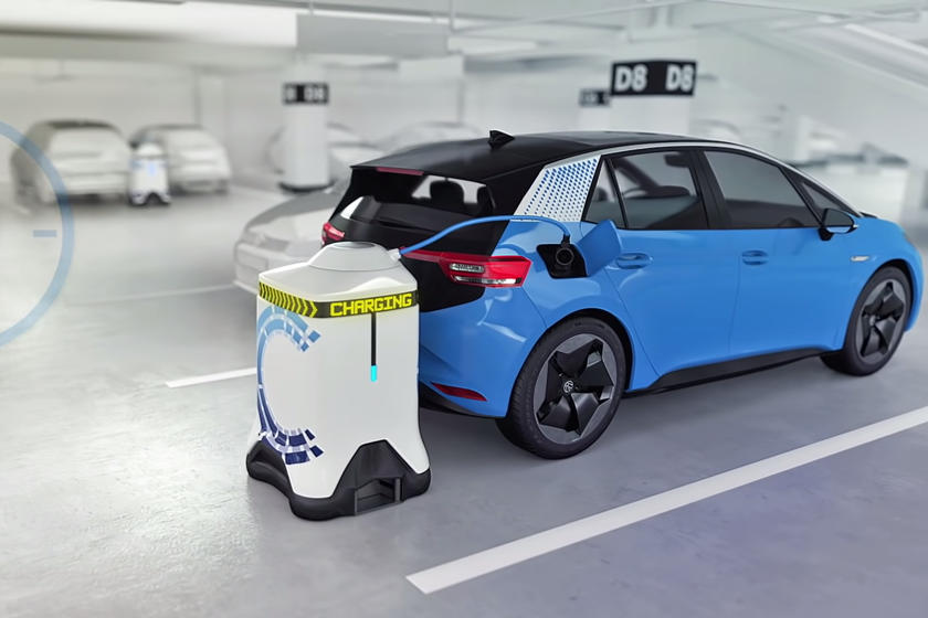 Volkswagen phát triển robot sạc điện cho ô tô