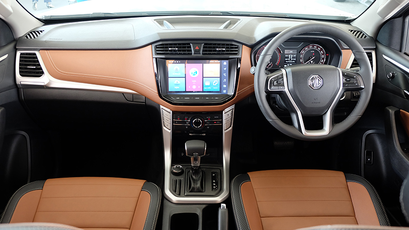 Cabin xe MG Extender