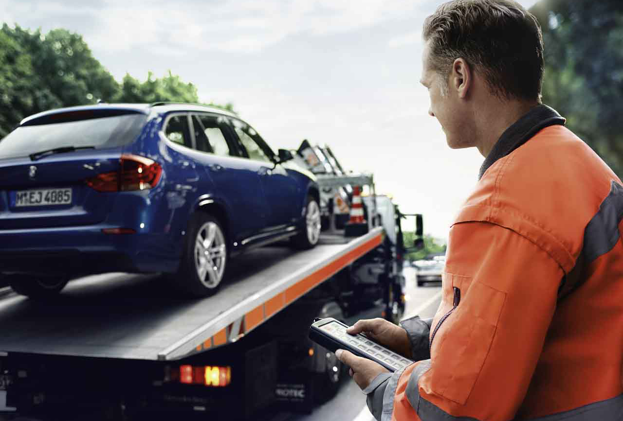 THACO triển khai chương trình hỗ trợ khi gặp sự cố trên đường Roadside Assistance (RSA) dành cho khách hàng của BMW, MINI