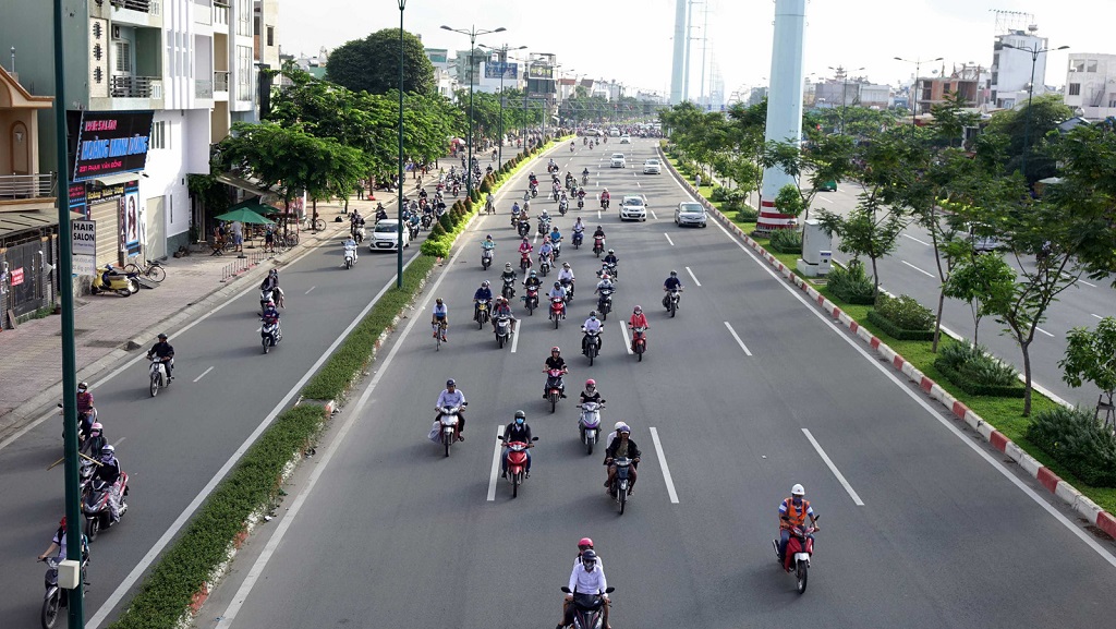 lỗi đi sai làn đường
