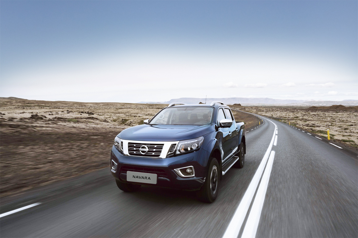 Bán tải Nissan Navara