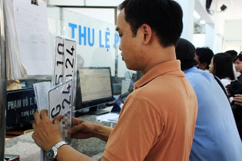 Phí cấp mới biển số xe máy
