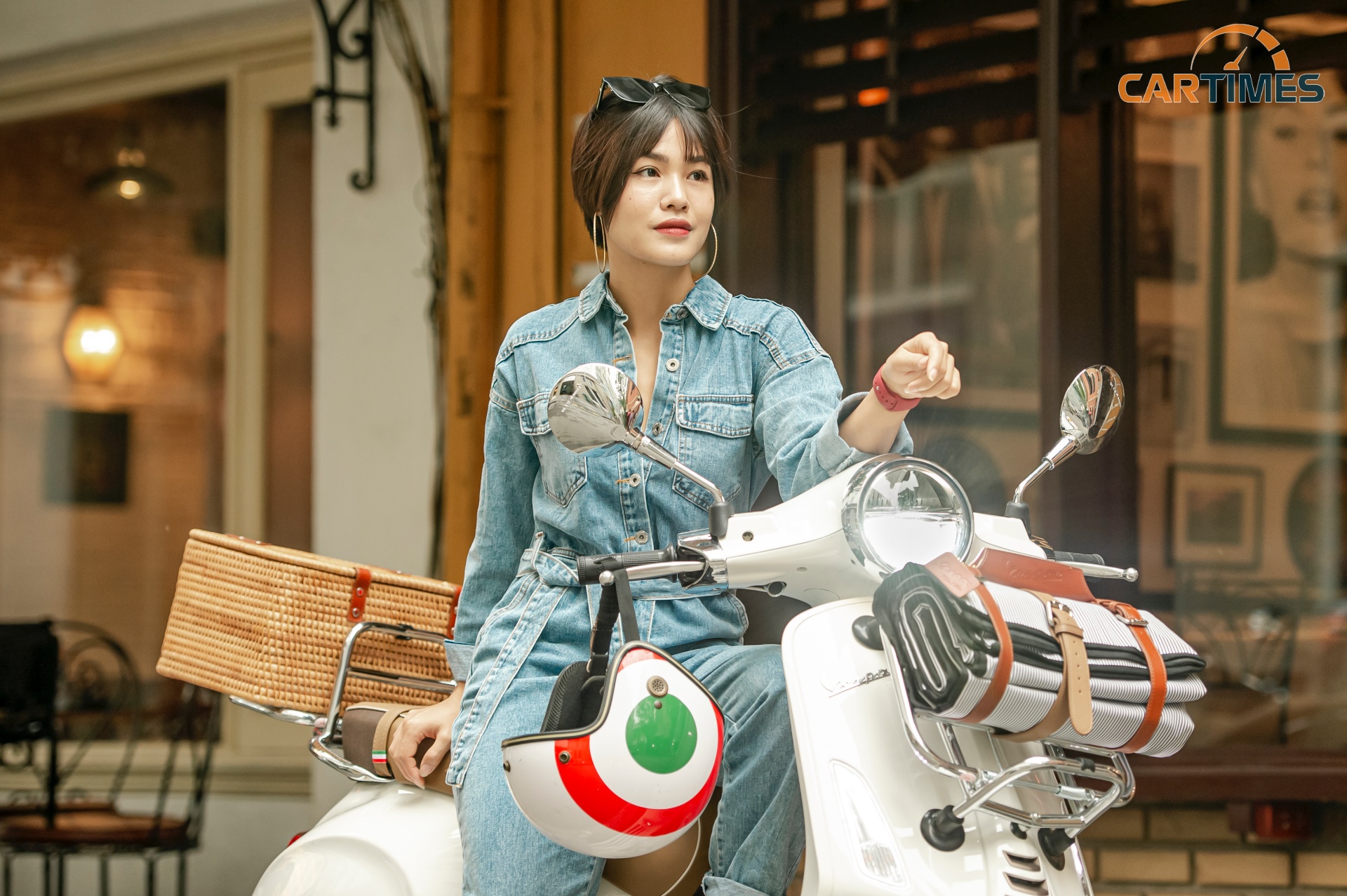 Vespa Picnic chỉ có 300 chiếc giới hạn dành riêng cho thị trường Việt Nam