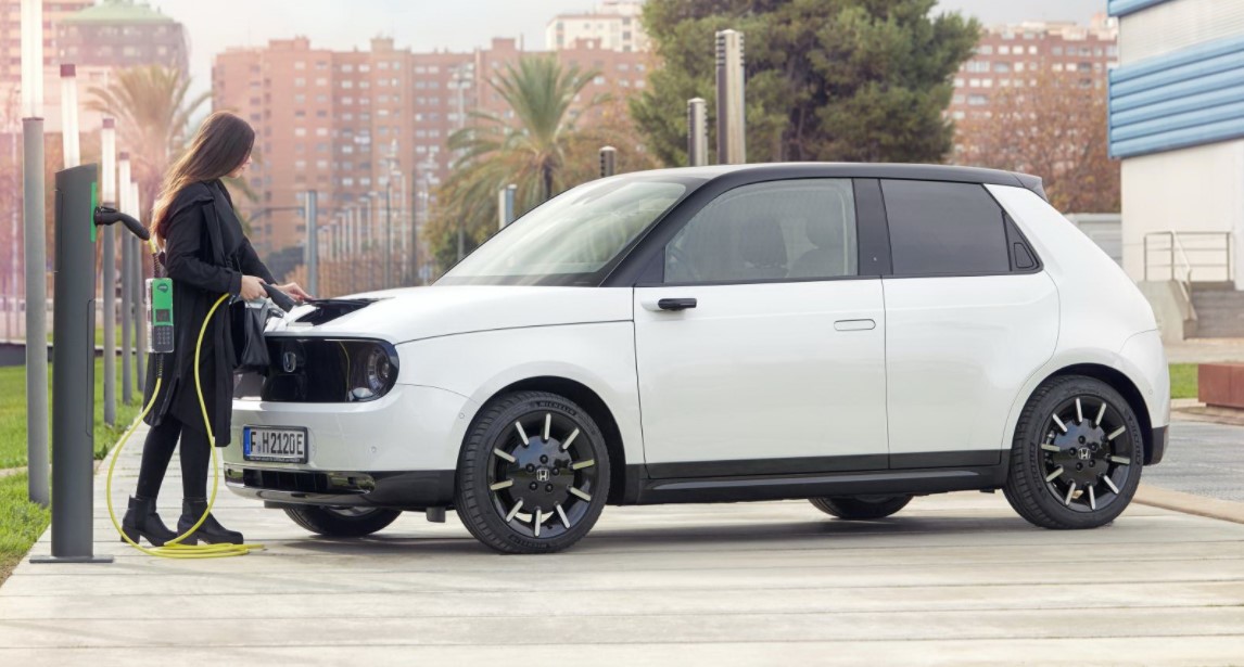 Năm 2040, Honda sẽ chỉ bán những dòng xe chạy điện và pin