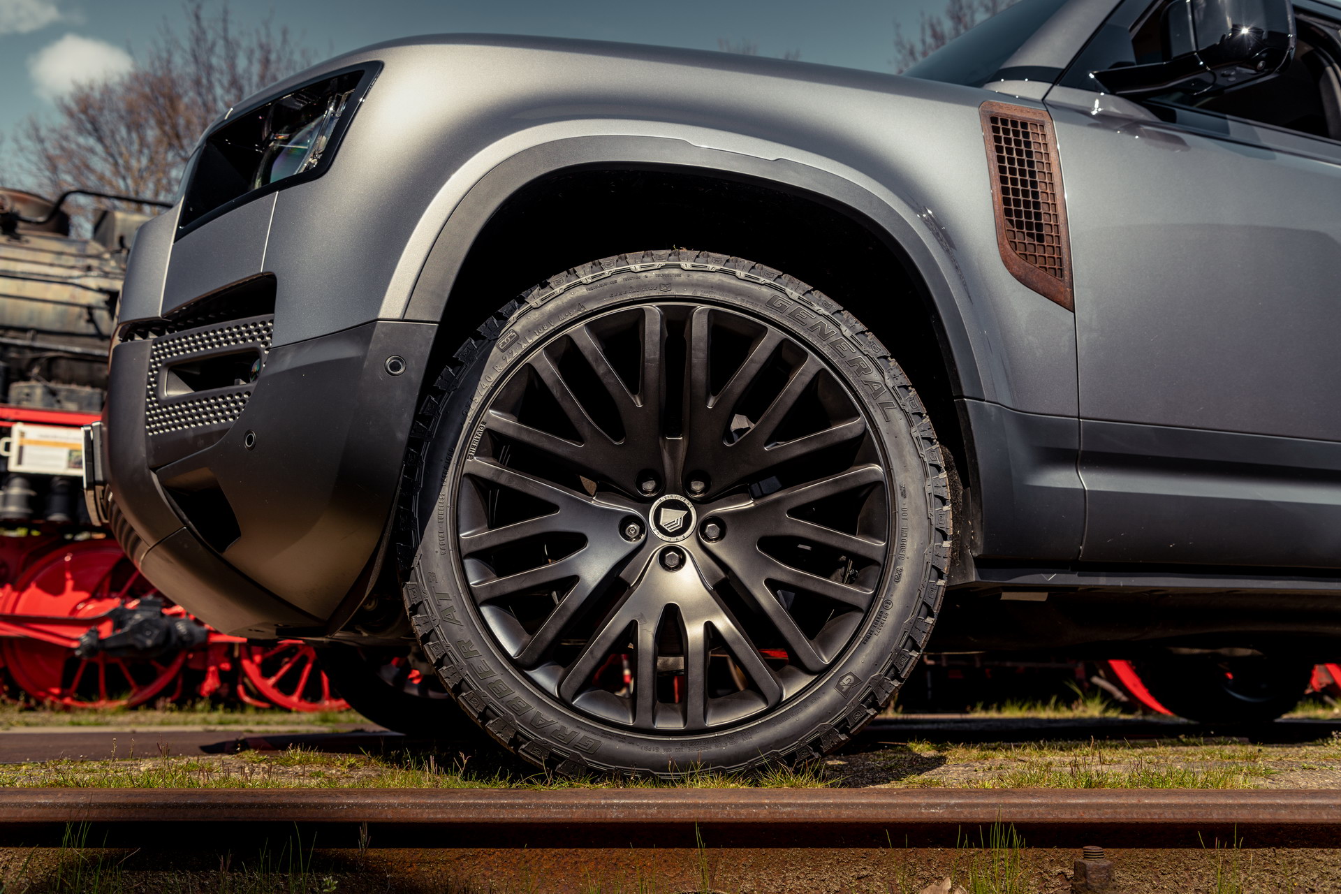 La zăng Rover Defender độ Niels van Roij Design