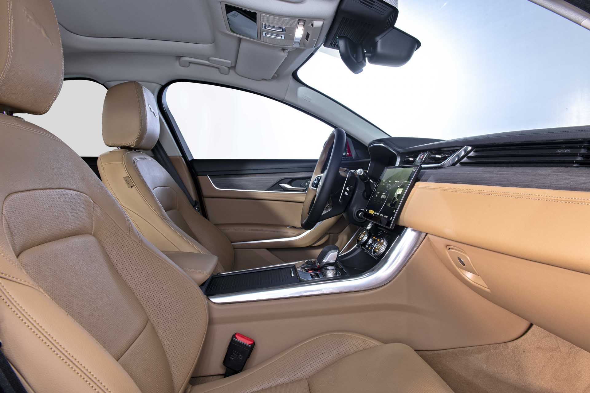 Cabin xe Jaguar XF