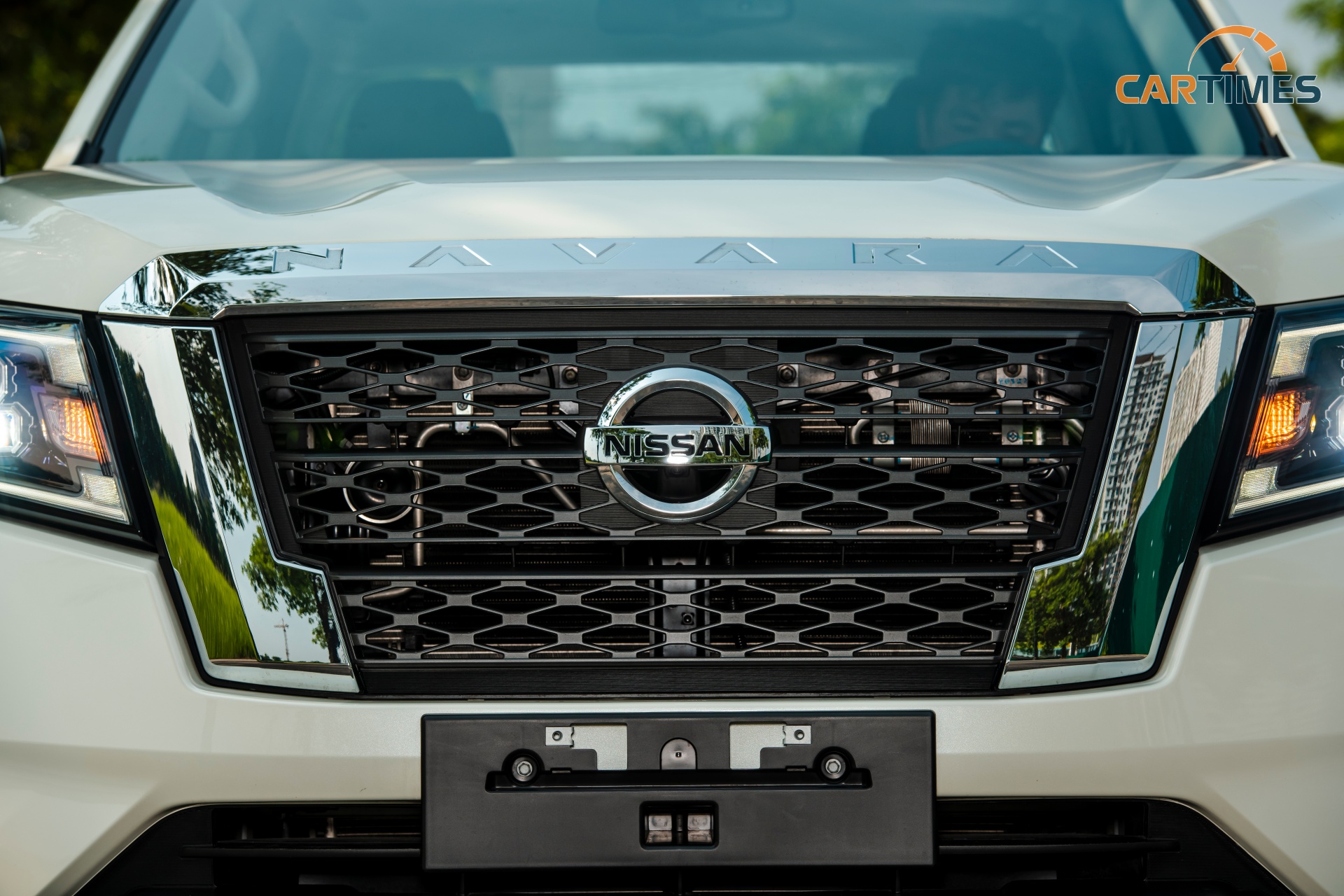 Lưới tản nhiệt Nissan Navara 2021