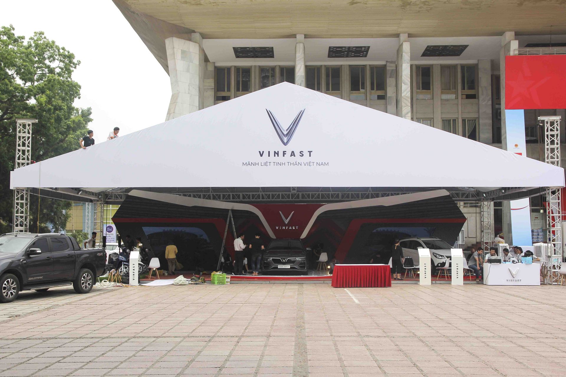 Gian hàng xe VinFast