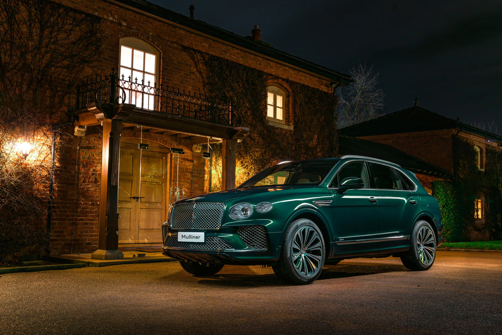 Mẫu xe Bentley đầu tiên sẽ ra mắt vào năm 2025