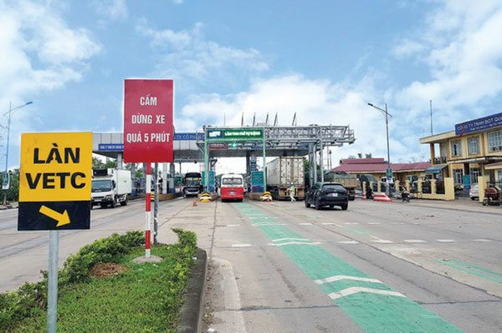 Dừng đỗ quá 5 phút tại trạm thu phí