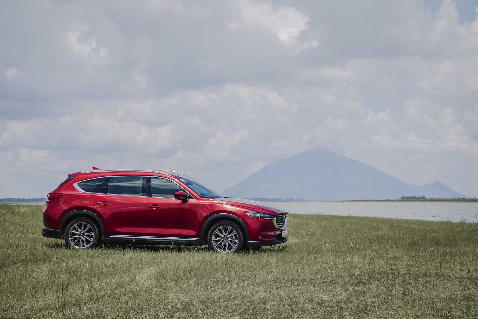 Mazda CX-8 cũng được khuyến mãi lớn trong tháng 6/2121